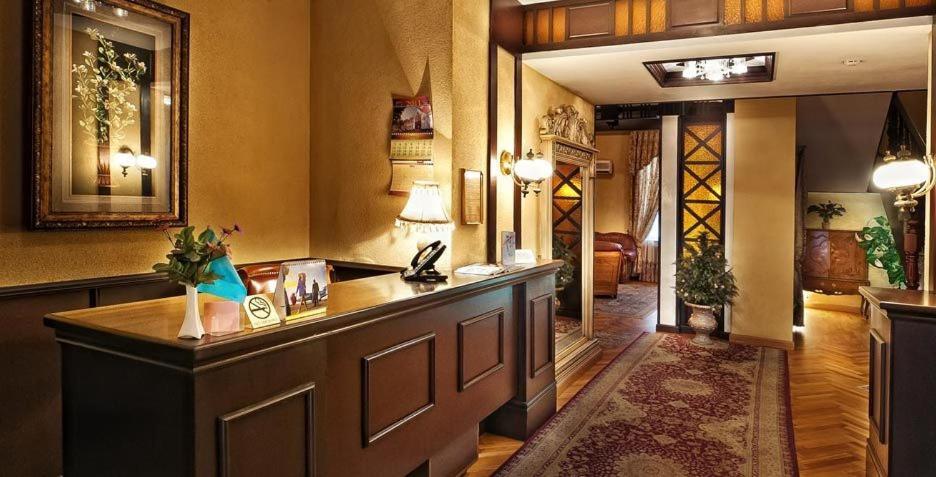 Merey Hotel Karagandy Екстериор снимка