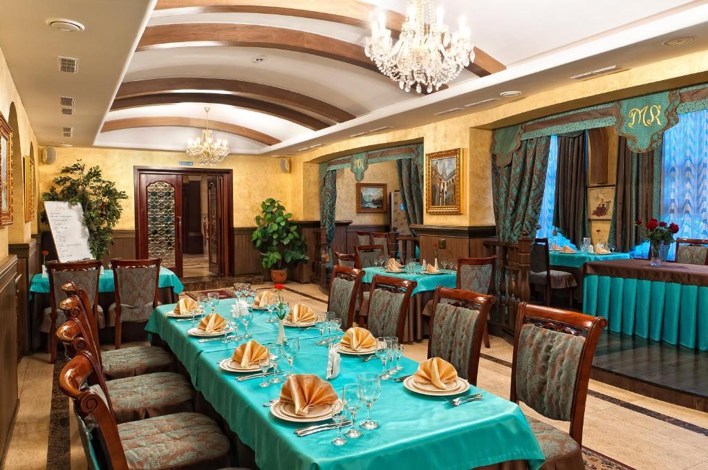 Merey Hotel Karagandy Екстериор снимка